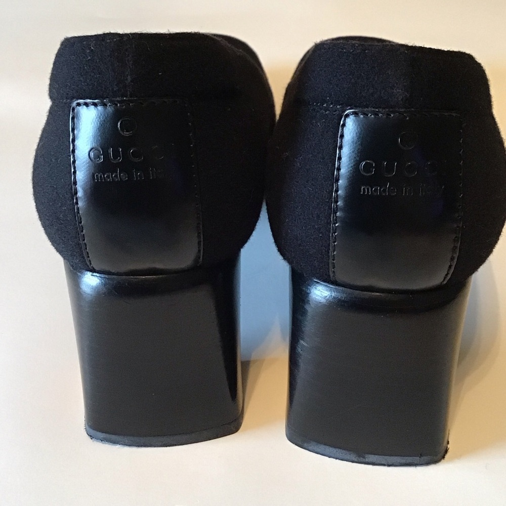 Gucci Cashmere Pumps - Rare find!